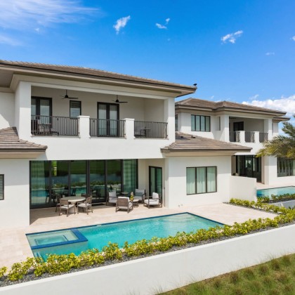 4066 4072 Grande Brick Loop Exterior 17